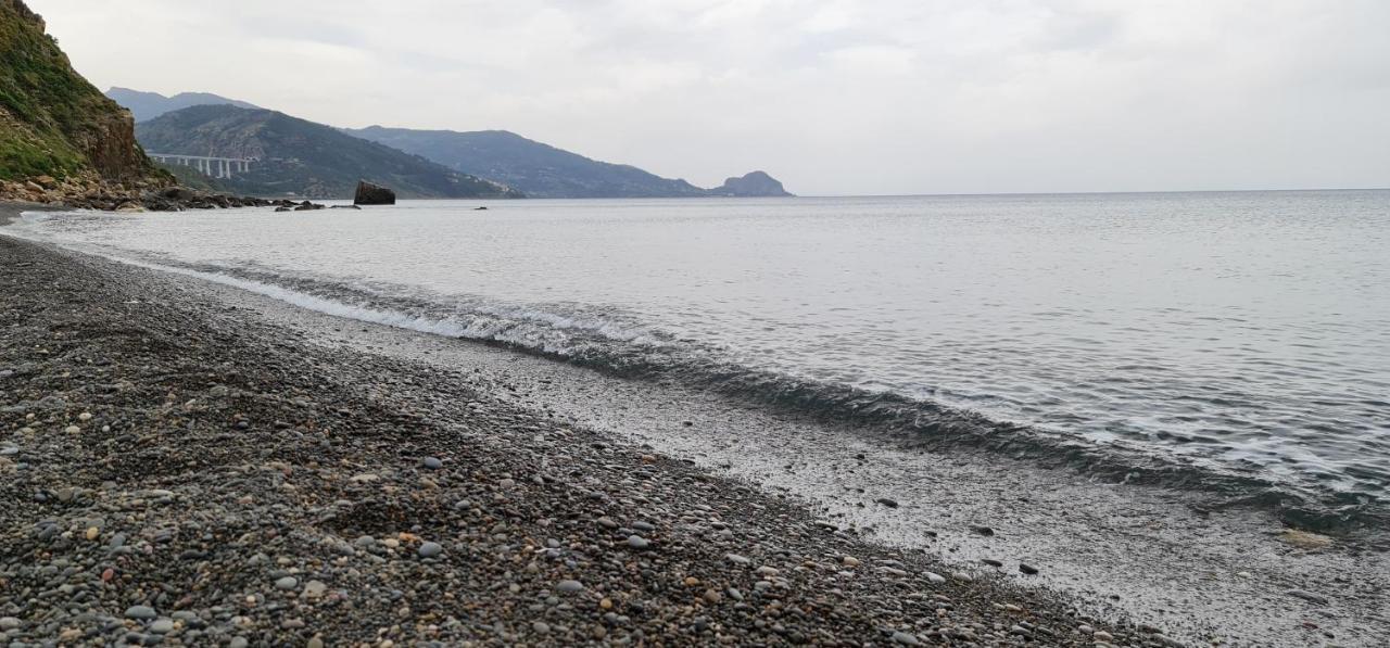 B&B Aria Di Mare - Pollina Sicilia Finale Экстерьер фото